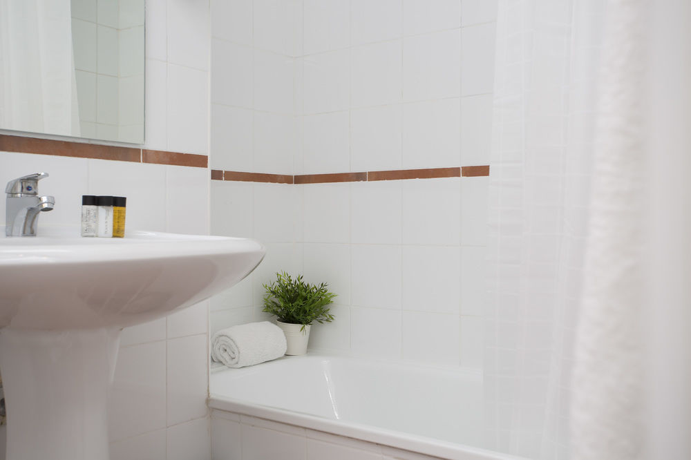 SingularStays Botanico 29 Rooms Valenza Esterno foto